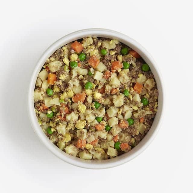 Nomnom beef mash fresh dog food recipe.